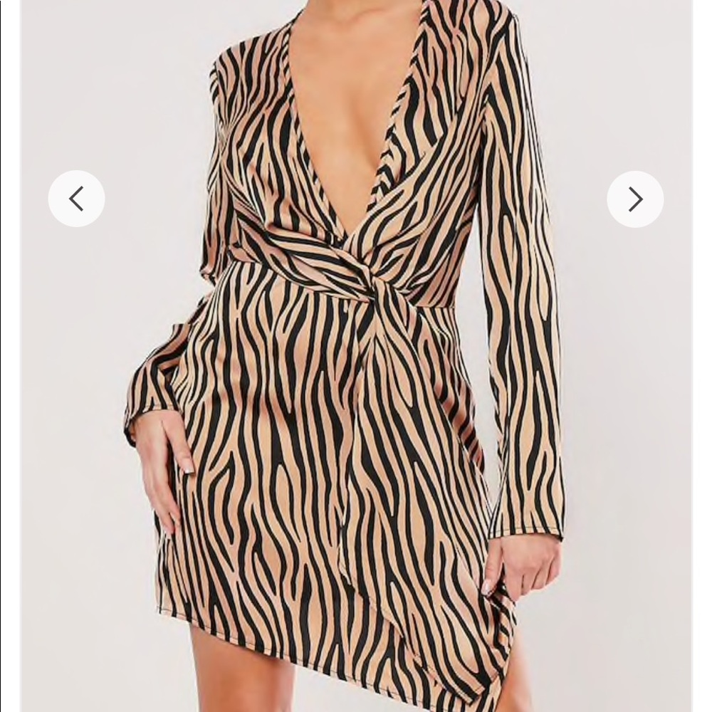 MISSGUIDED || Satin Zebra Print dress